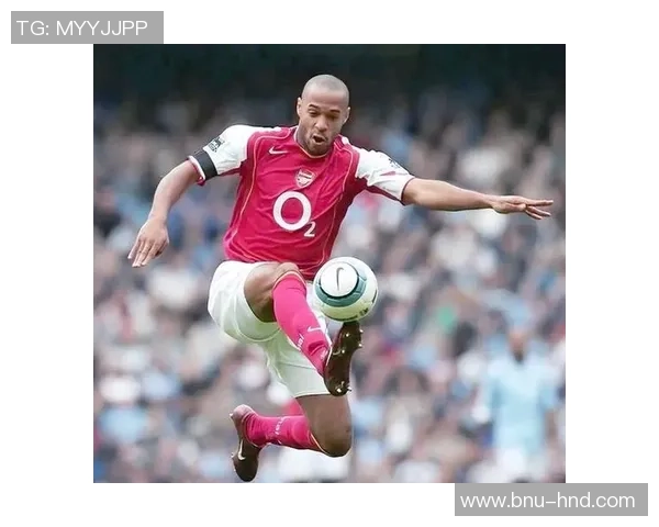 越南足球十大巨星盘点揭秘球员辉煌生涯与绿茵传奇故事